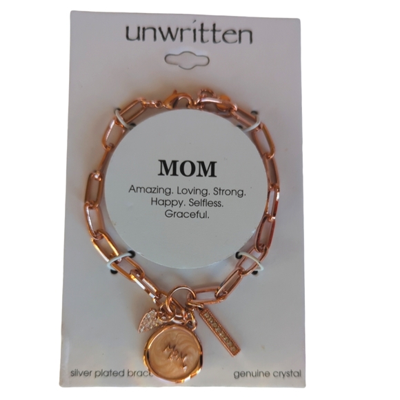 NWT Unwritten Rose Gold Tone Silver "MOM" Crystal Heart Charm Link Bracelet - Picture 8 of 10